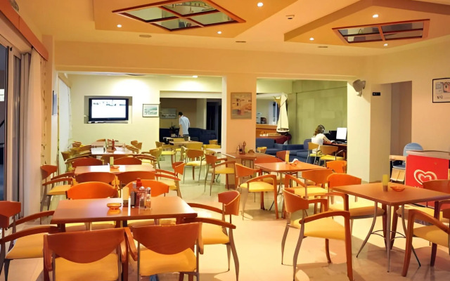 Emerald Hotel