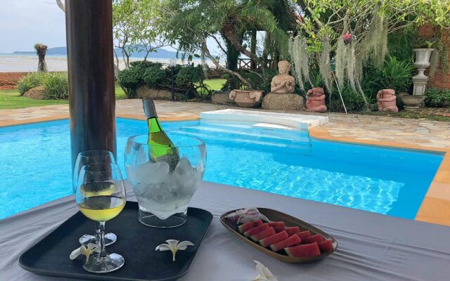 Royal Thai Villas