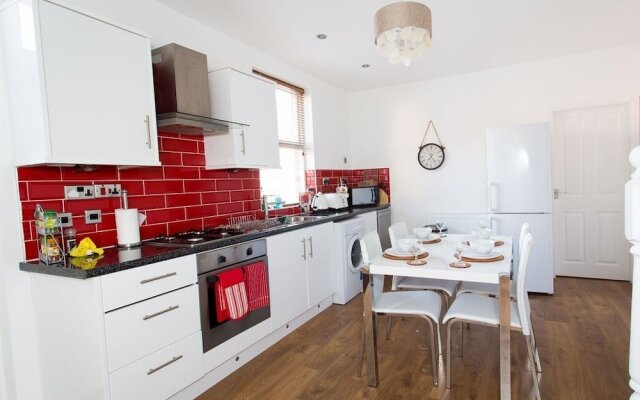 Luxurious Serviced Apartments