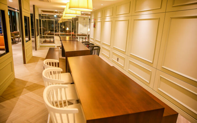Hotel Golden Daisy Seogwipo Ocean