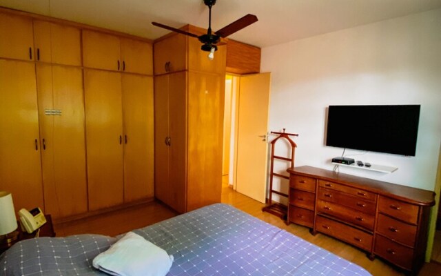 Excelente casa térrea na Granja Viana