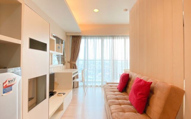 Elegant And Comfortable Studio At Tamansari The Hive Apartment