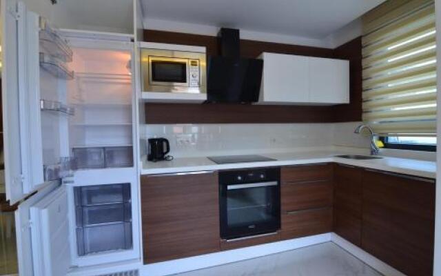 Elite Marine Residence B12