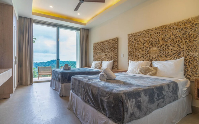 Casa Frenchie Luxury Oceanview Jungle Villa 12pp