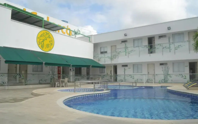 Hotel Calarca Club