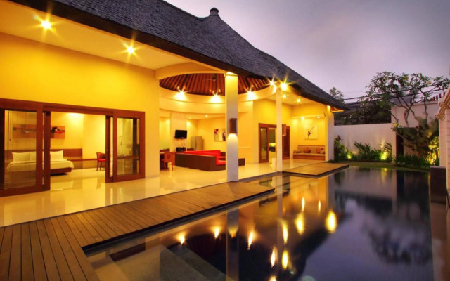 Oval Villa Bali