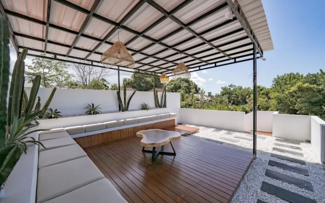 The Lotus Villa Uluwatu