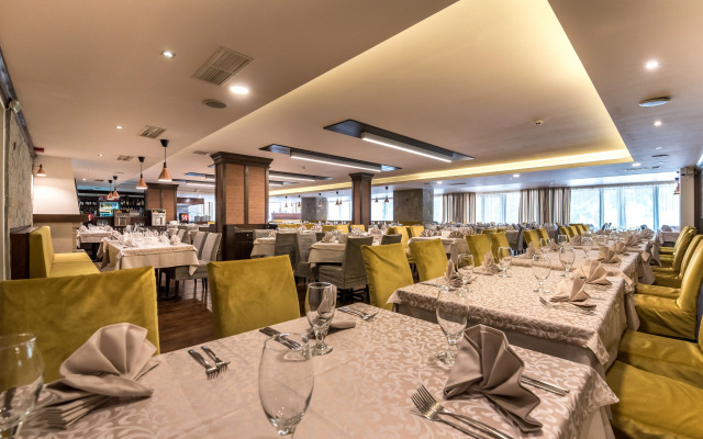 Lion Hotel Borovets
