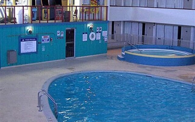 Highland Hotel And Convention Center