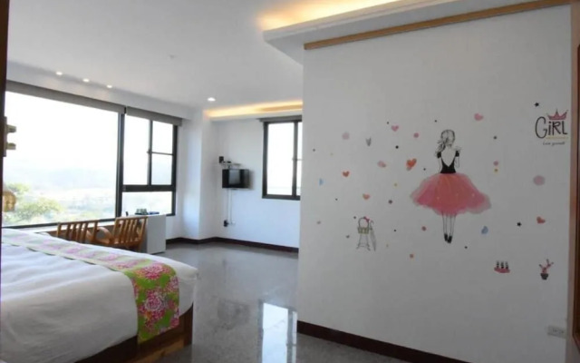 Sanyi Ju Xiang Minsu