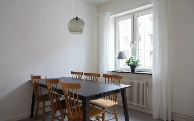 Live and Stay Lagerbring