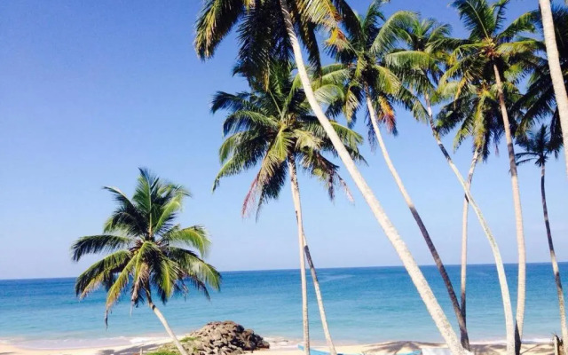 Shanthi Guest & beach villa
