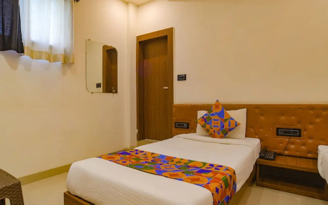 OYO Easy Stay