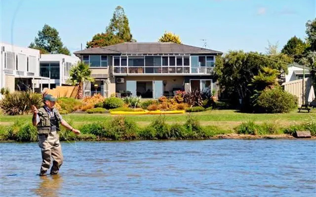 Ngongotaha Lakeside Lodge