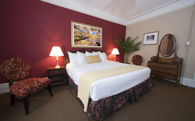 Hotel Colorado