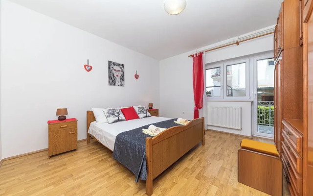 Apartment 3M