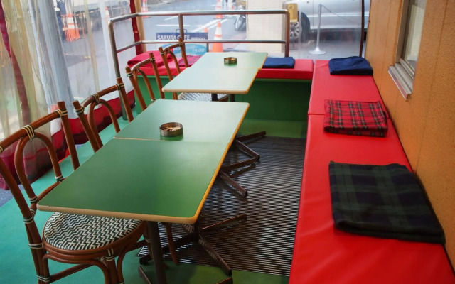 Sakura Hotel Jimbocho - Hostel