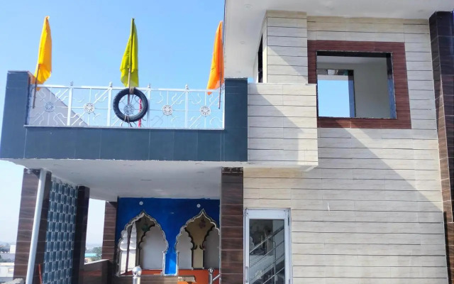 Priya Guest House