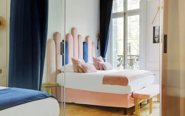 Exceptional Property - 4br/12p - Parc Monceau