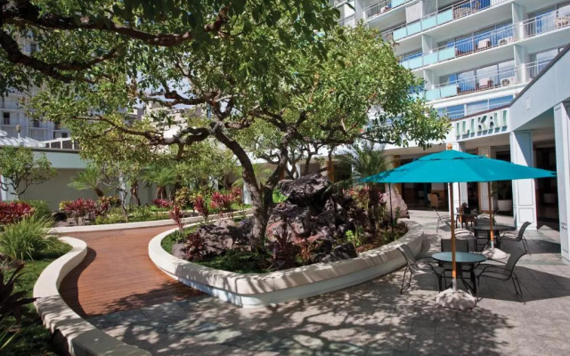 Ilikai Hotel & Luxury Suites