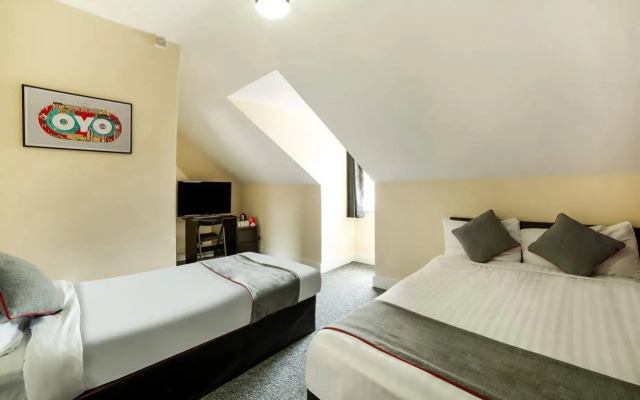 Stratford Hotel