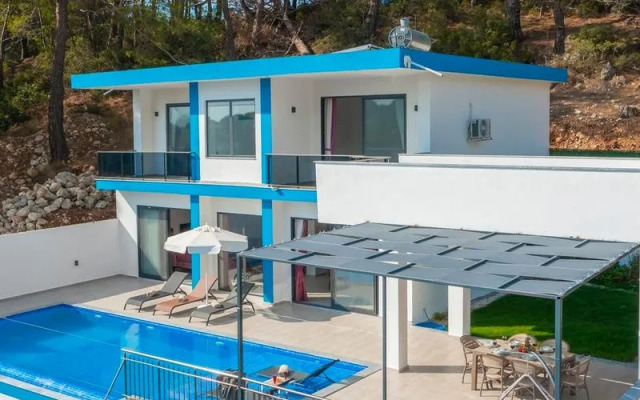 Villa Bozo 2