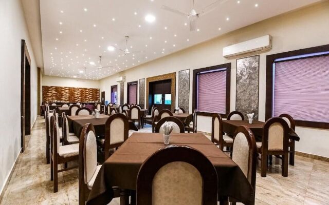 Hotel Surpin Palace