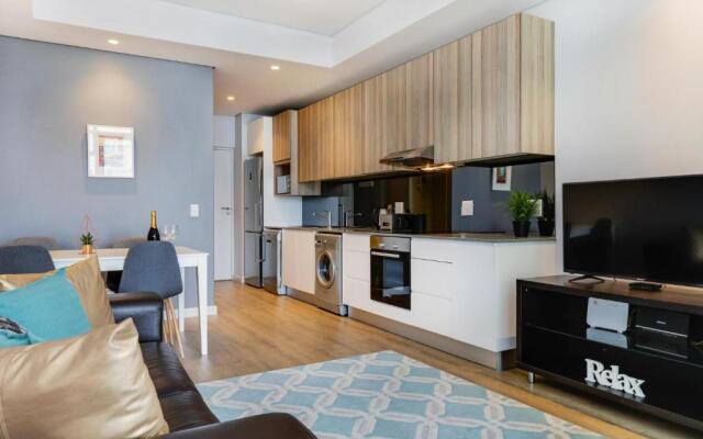 Stylish Central Apartment near Table Mountain