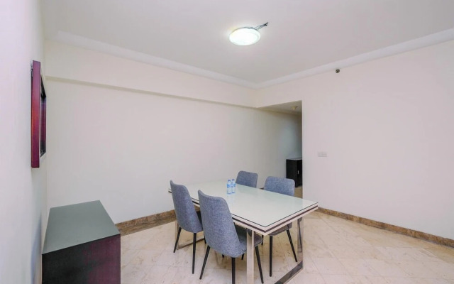 Elegant And Homey 3Br At Bona Vista Apartment