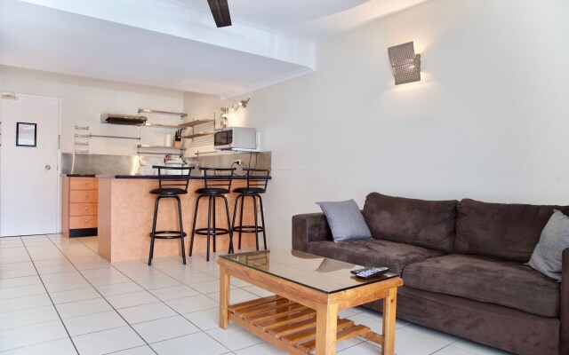 Reef Gateway Apartments