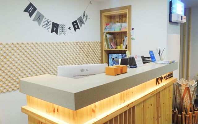 K-Guesthouse Premium Busan station 1