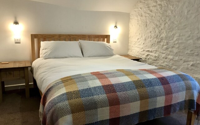 Lucy's Tearoom B&B