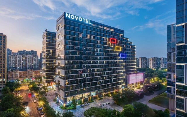 Novotel Hangzhou East Railway Station