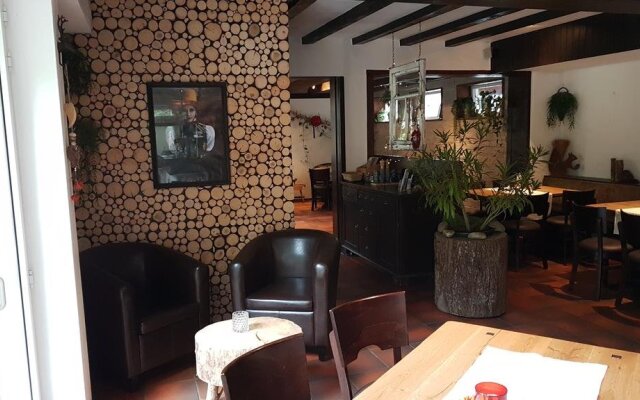 Pension & Apartments Am Bergsee