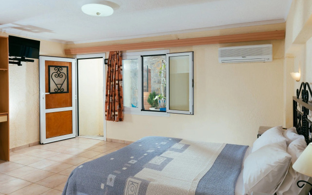 Ammoudara Beach Hotel & Apartments