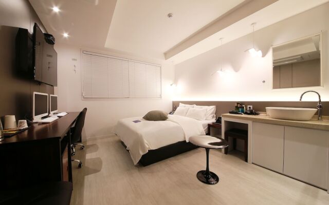Hotel Yaja Yong In
