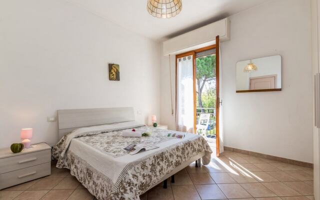 Daniela 4 100m From Sea