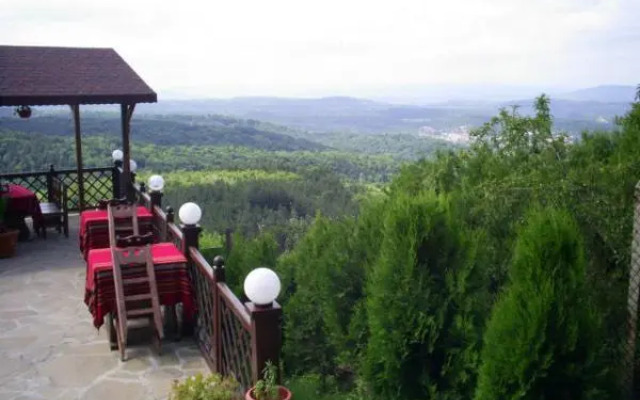 Family Hotel Arbanashka Sreshta