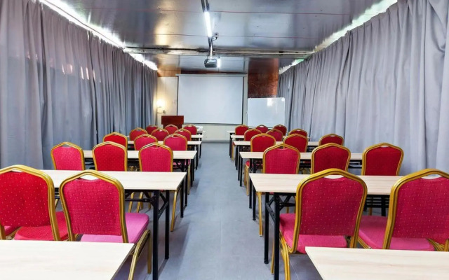 Allston Hotel (Xiamen Zhongshan Road Bailuzhou Park)