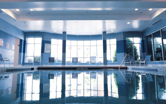 DoubleTree by Hilton Raleigh - Cary