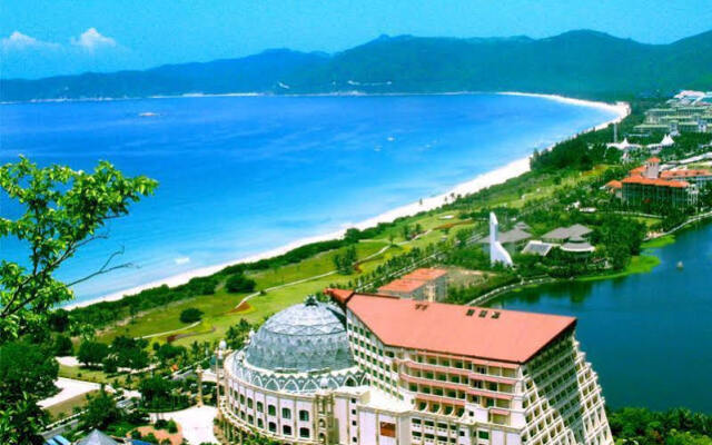 Yalong Bay Universal Resort Sanya