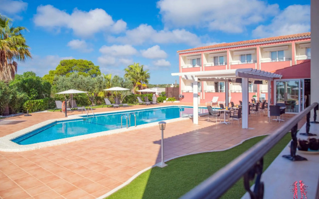 Hotel Sa Barrera - Adults Only