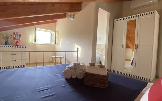 Lucky House & Il Mare In Mansarda