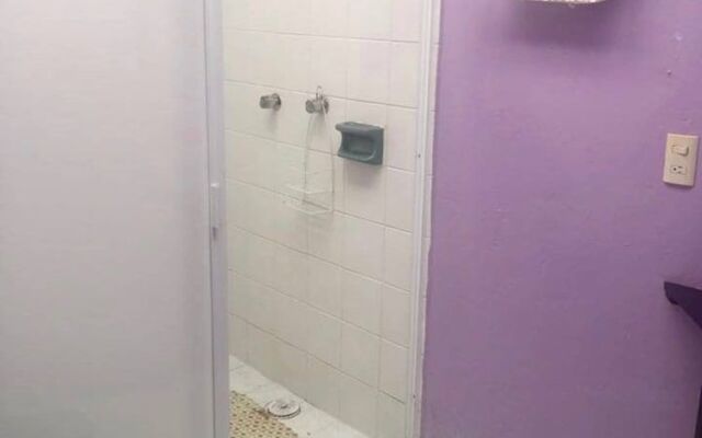 Cozy Big Bungalow Close To Downtown