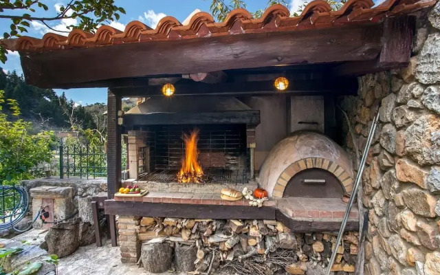 Ifigenia Luxury Suites and Villas