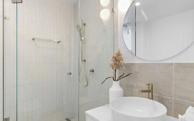 Unit 3 - 7 Noosa Parade - Riverfront