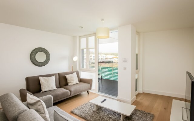 Rethink Living - Luxury Brighton Marina