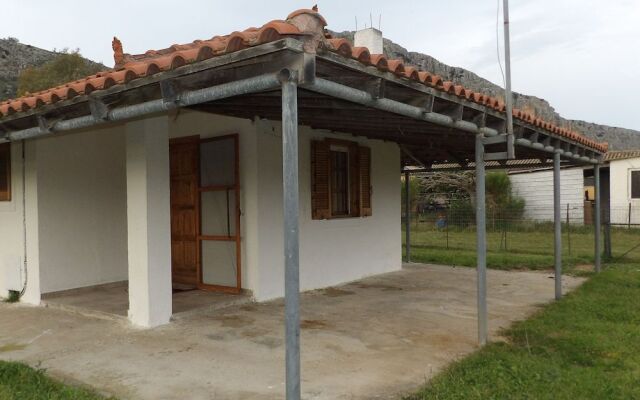Kalogria Beach Apartments