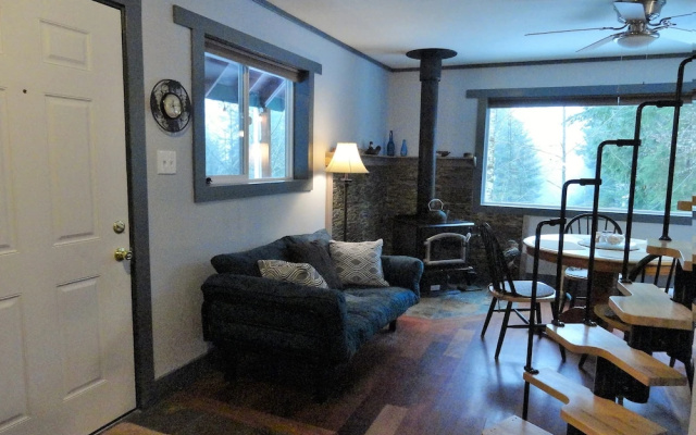 Packwood Family Ski and Vacation Getaway