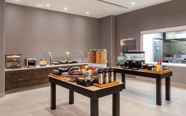 Hilton Garden Inn Pomona Chino